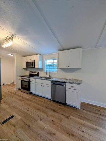 479 Joe Hege Road, Clemmons, NC 27012