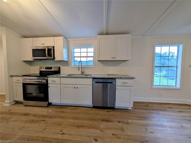 479 Joe Hege Road, Clemmons, NC 27012