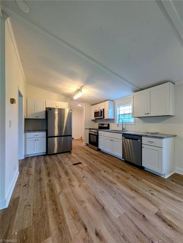 479 Joe Hege Road, Clemmons, NC 27012