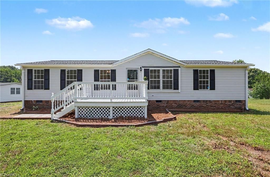 479 Joe Hege Road, Clemmons, NC 27012