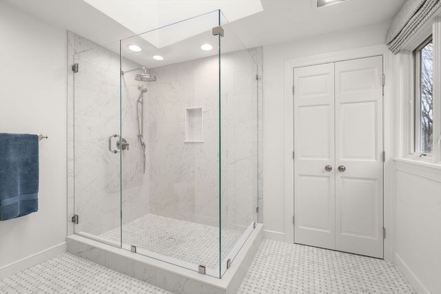 172 Country Drive, Weston, MA 02493
