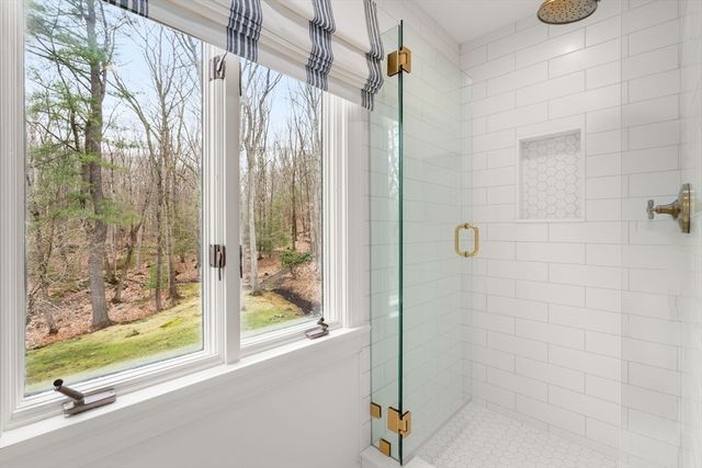 172 Country Drive, Weston, MA 02493