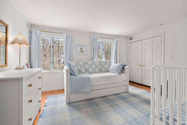 172 Country Drive, Weston, MA 02493