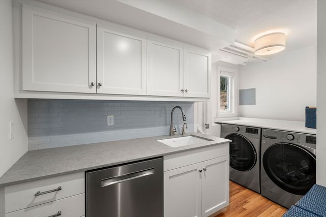 172 Country Drive, Weston, MA 02493