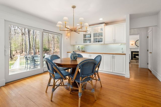 172 Country Drive, Weston, MA 02493