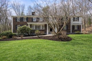 172 Country Drive, Weston, MA 02493
