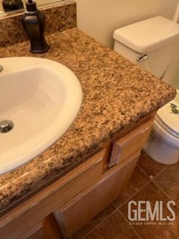 2313 Kamar Street, Bakersfield, CA 93305