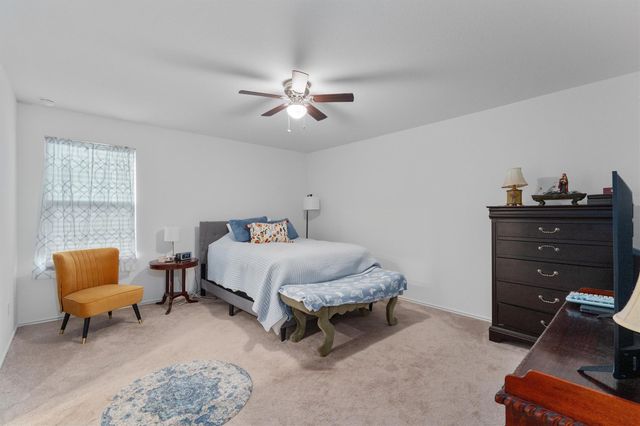 468 Marty Allen LOOP, Jarrell, TX 76537
