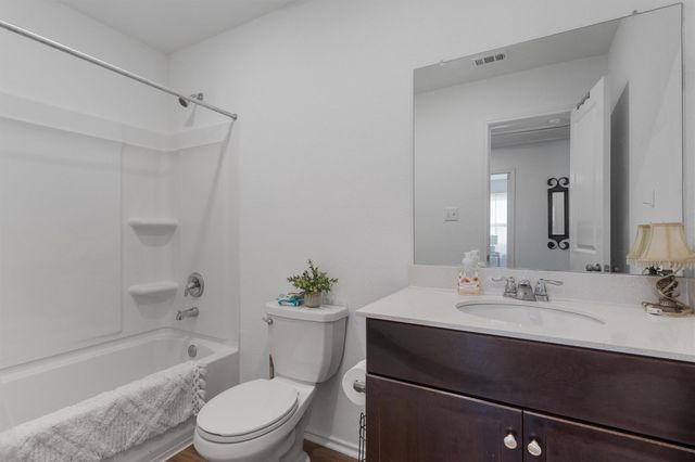 468 Marty Allen LOOP, Jarrell, TX 76537