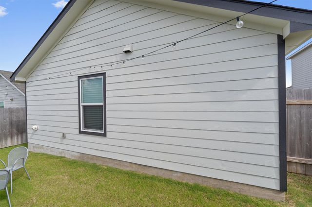 468 Marty Allen LOOP, Jarrell, TX 76537