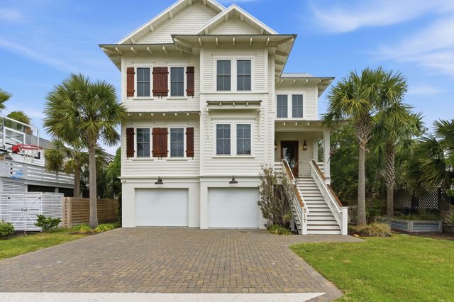 517 Carolina Boulevard, Isle Of Palms, SC 29451