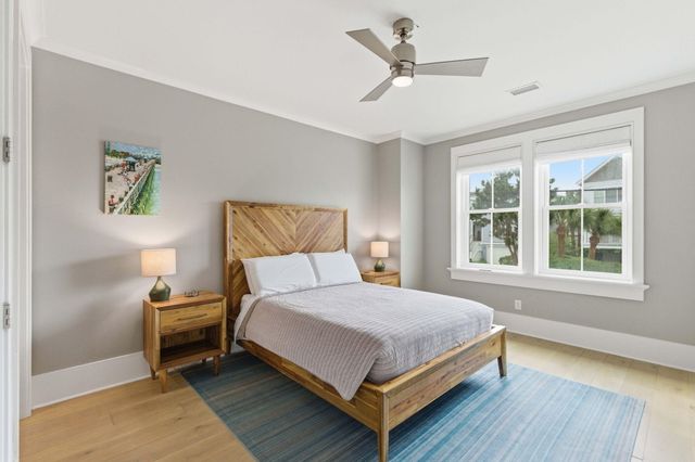 517 Carolina Boulevard, Isle Of Palms, SC 29451