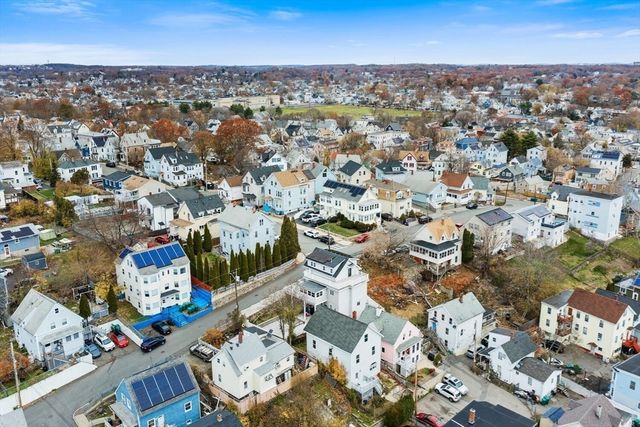 14 Mt Pleasant Place, Lynn, MA 01902