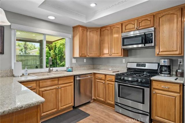326 E Blue Jay, Ontario, CA 91761