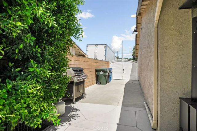 326 E Blue Jay, Ontario, CA 91761