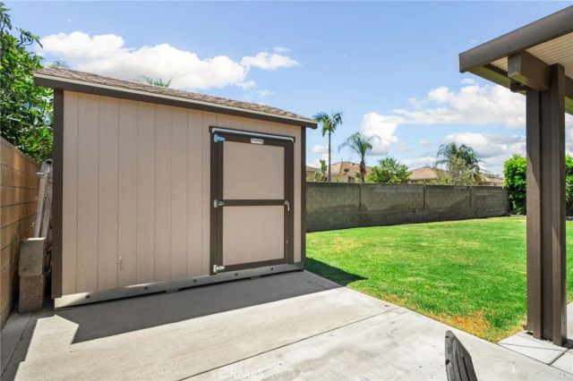 326 E Blue Jay, Ontario, CA 91761