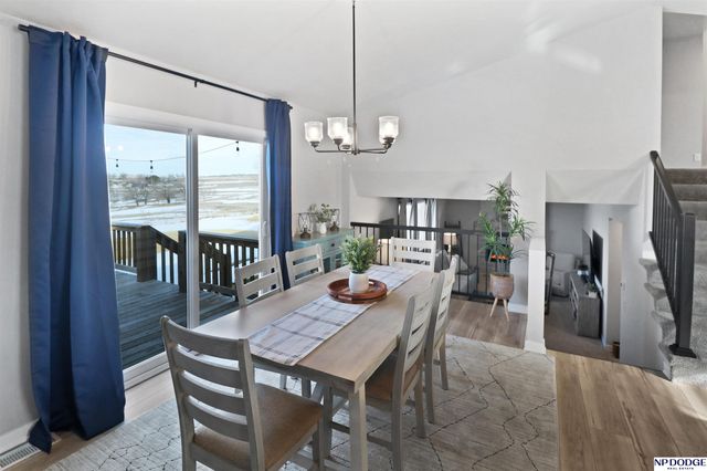 8020 S 200 Street, Gretna, NE 68028