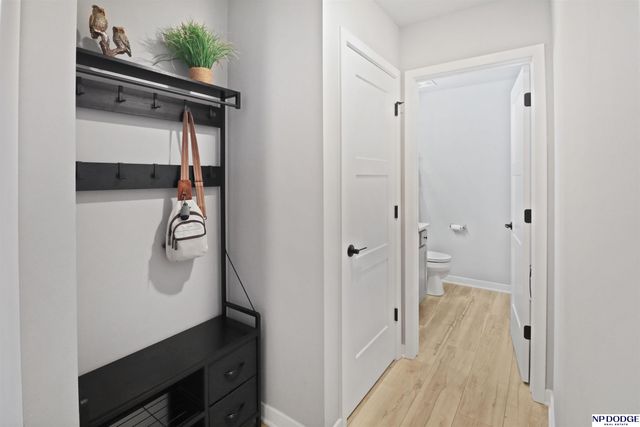 8020 S 200 Street, Gretna, NE 68028