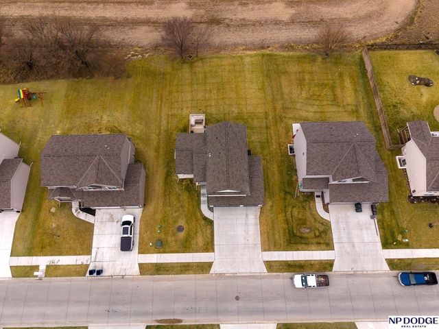 8020 S 200 Street, Gretna, NE 68028