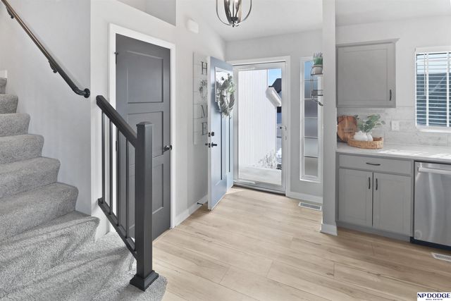 8020 S 200 Street, Gretna, NE 68028