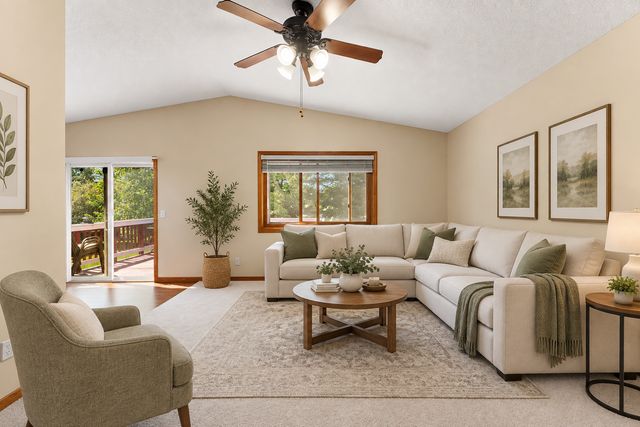 9748 Hames Court S, Cottage Grove, MN 55016
