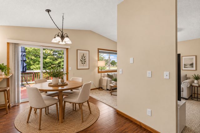 9748 Hames Court S, Cottage Grove, MN 55016