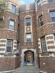 7635 S Yates Boulevard 2N, Chicago, IL 60649