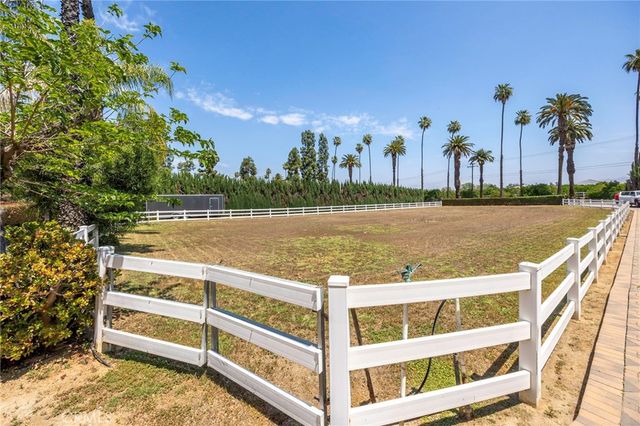 2116 Gratton, Riverside, CA 92504