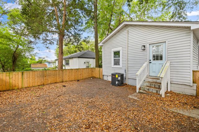 2512 Bennett Yard Road A, B, C, North Charleston, SC 29405
