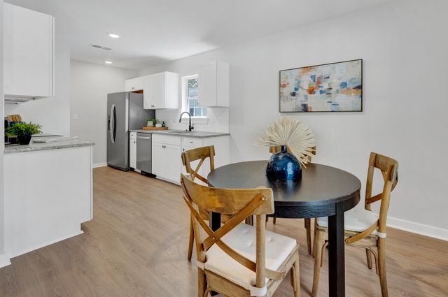 2512 Bennett Yard Road A, B, C, North Charleston, SC 29405