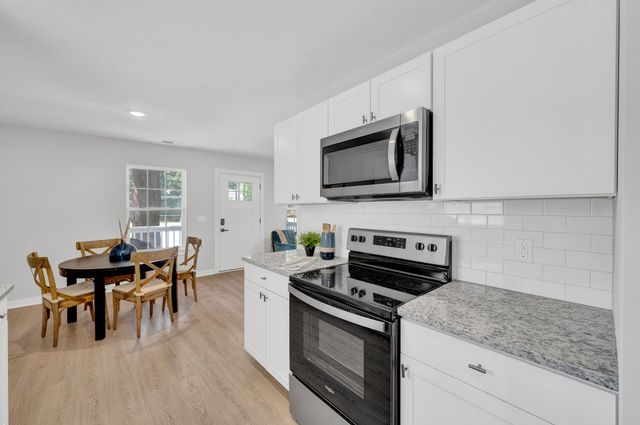 2512 Bennett Yard Road A, B, C, North Charleston, SC 29405