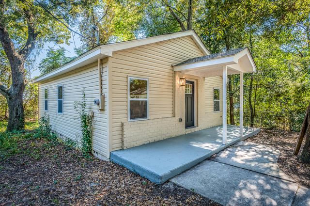 2512 Bennett Yard Road A, B, C, North Charleston, SC 29405