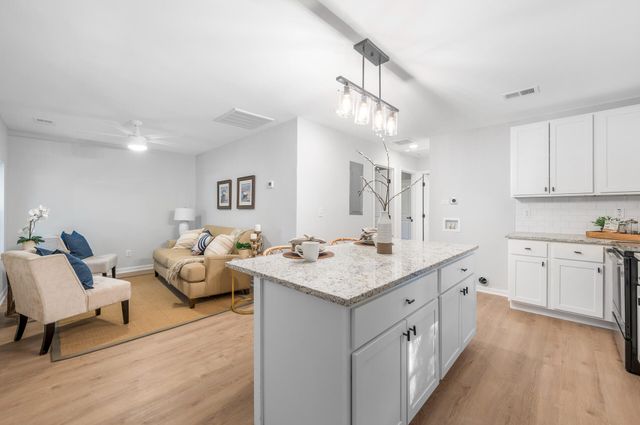 2512 Bennett Yard Road A, B, C, North Charleston, SC 29405