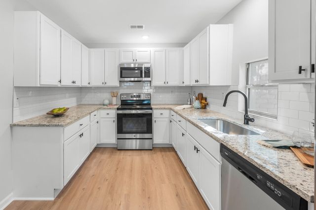 2512 Bennett Yard Road A, B, C, North Charleston, SC 29405