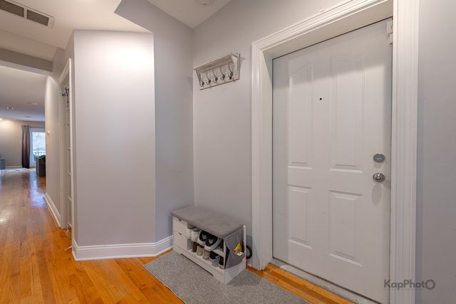 31 E 26th Street 3, Chicago, IL 60616