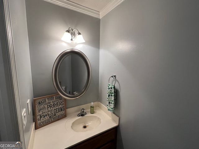 4811 SE West Lake Drive, Conyers, GA 30094