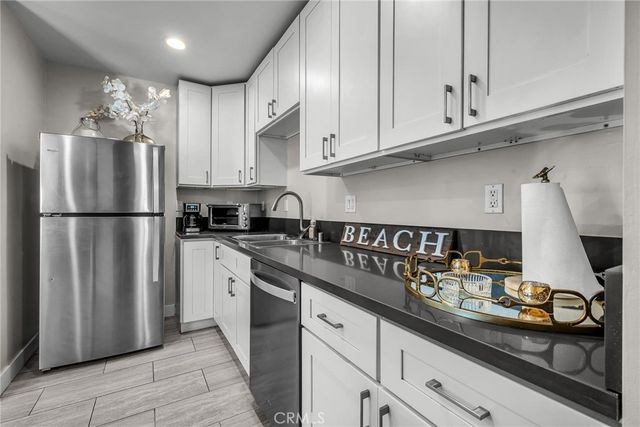 5017 W 123rd PL, Hawthorne, CA 90250