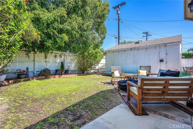 5017 W 123rd PL, Hawthorne, CA 90250