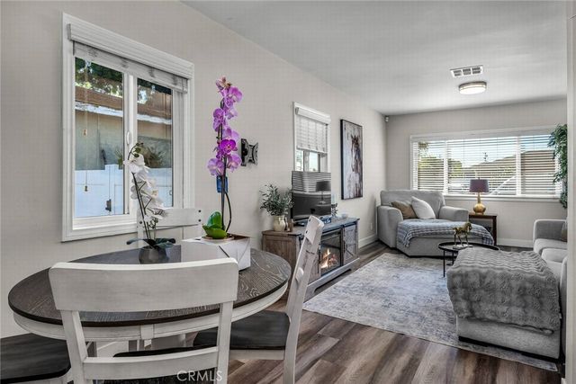 5017 W 123rd PL, Hawthorne, CA 90250