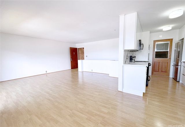 46-44 Puulena Street 812, Kaneohe, HI 96744