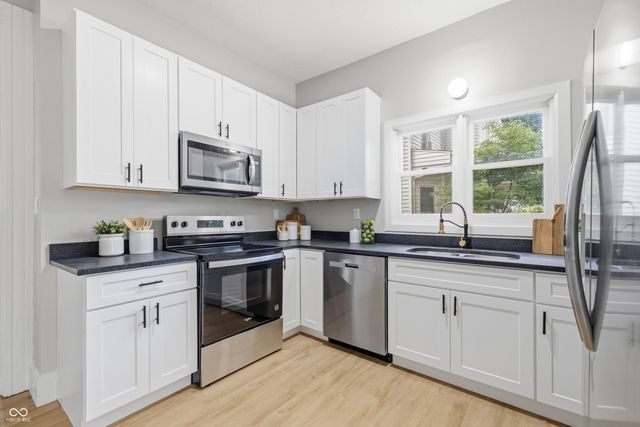 113 E Broadway Street, Alexandria, IN 46001