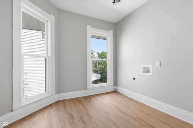 113 E Broadway Street, Alexandria, IN 46001