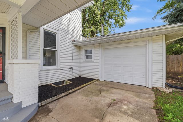 113 E Broadway Street, Alexandria, IN 46001