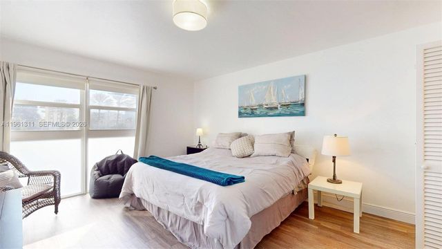 2076 S Ocean Dr 211, Hallandale Beach, FL 33009