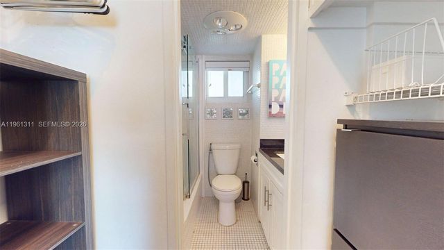 2076 S Ocean Dr 211, Hallandale Beach, FL 33009