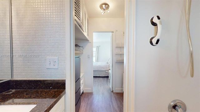 2076 S Ocean Dr 211, Hallandale Beach, FL 33009