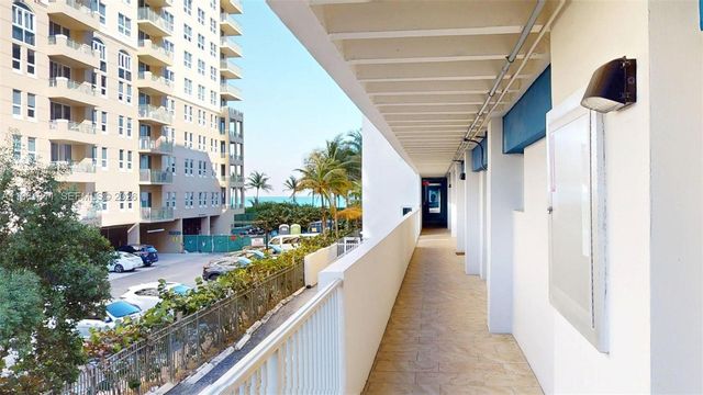 2076 S Ocean Dr 211, Hallandale Beach, FL 33009