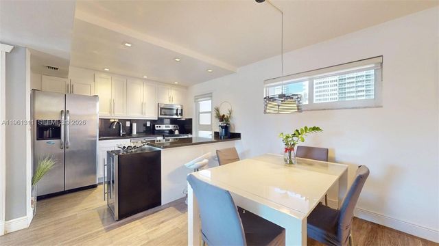 2076 S Ocean Dr 211, Hallandale Beach, FL 33009