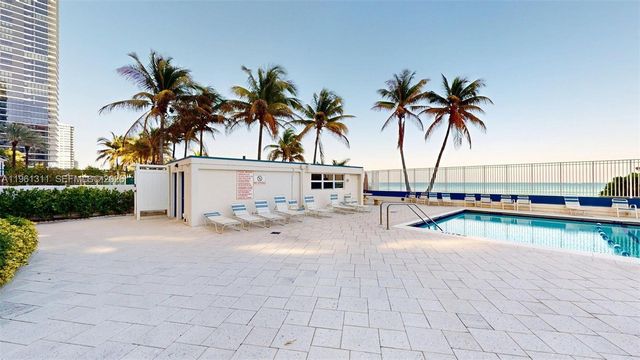 2076 S Ocean Dr 211, Hallandale Beach, FL 33009