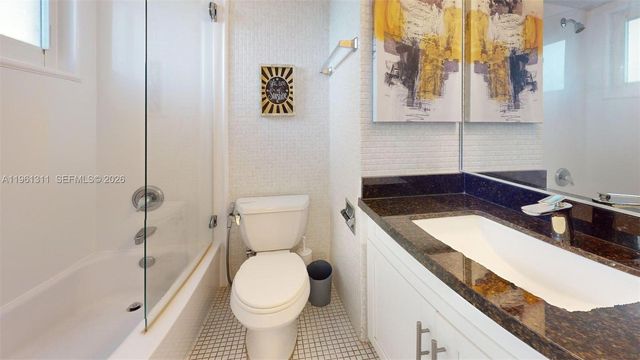 2076 S Ocean Dr 211, Hallandale Beach, FL 33009